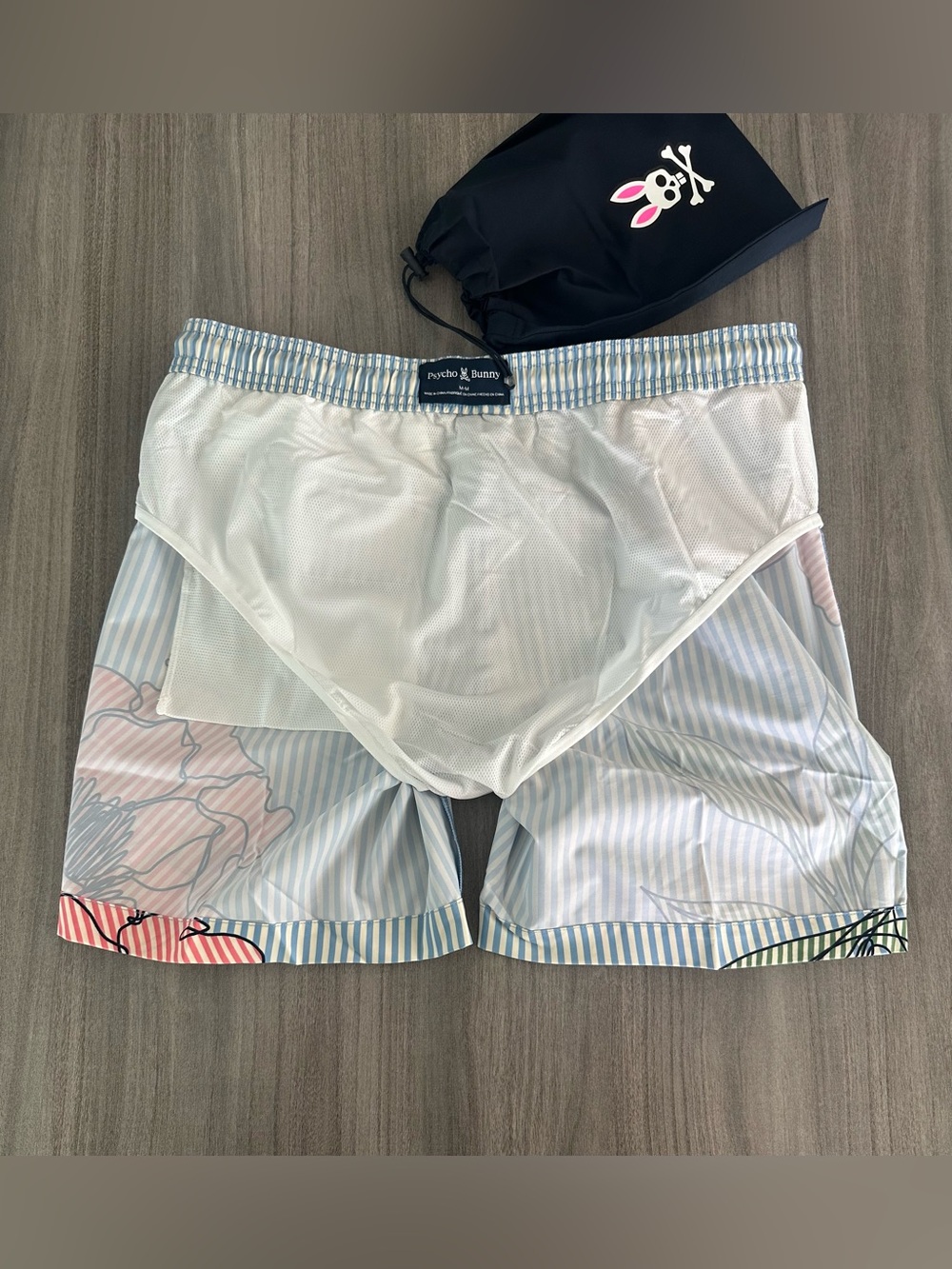 Psycho Bunny Men’s Blair Striped Swim Trunks 5” - Picture 5 of 10